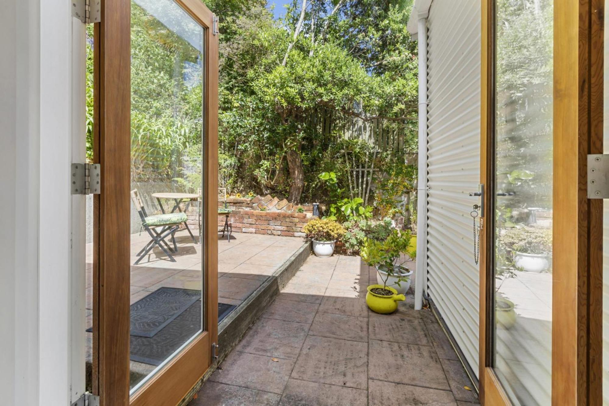 Peaceful & Private City Cottage With Carparks Wellington Esterno foto